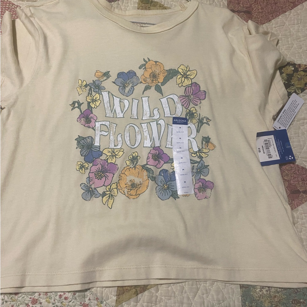 Arizona Jean Company Cream Wildflower Tee